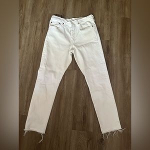 White 501 Skinny Levi’s 28